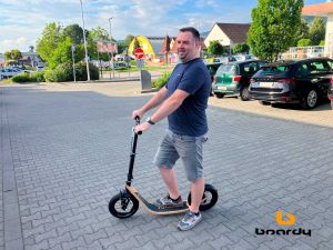F018 kickscooter with high weight limit