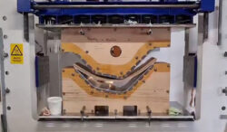 60 tons press vs. boardy board